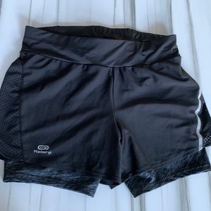 Women’s two in one running shorts